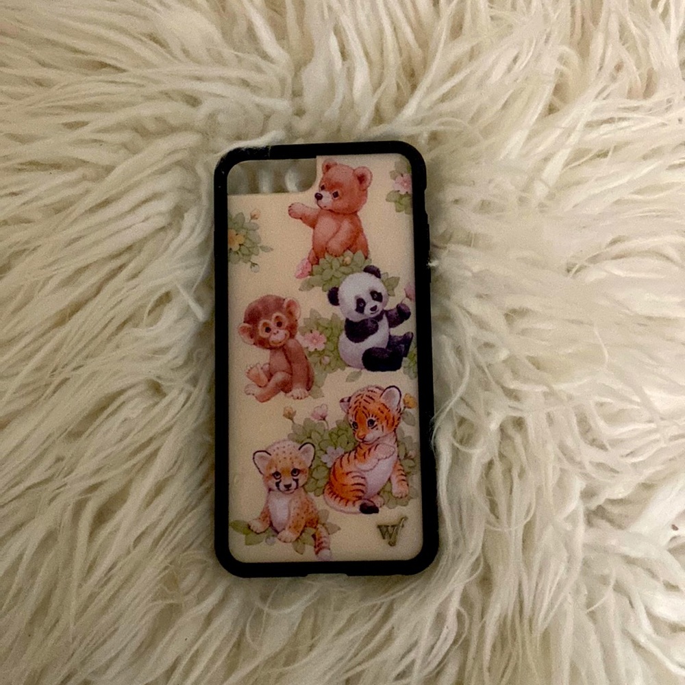 Wildflower iPhone 8 Plus case, also fits 6&7 plus. Used, Good condition